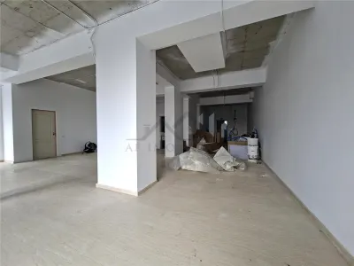 Location - Copou - Espace Commercial 108 m² Azimut - foto 13