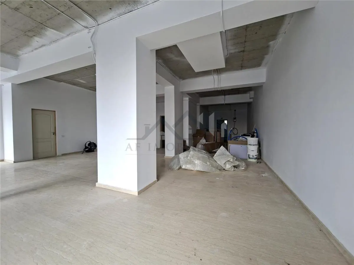 Location - Copou - Espace Commercial 108 m² Azimut - foto 13
