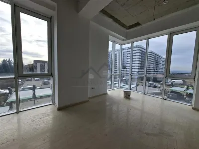 Location - Copou - Espace Commercial 108 m² Azimut - foto 5