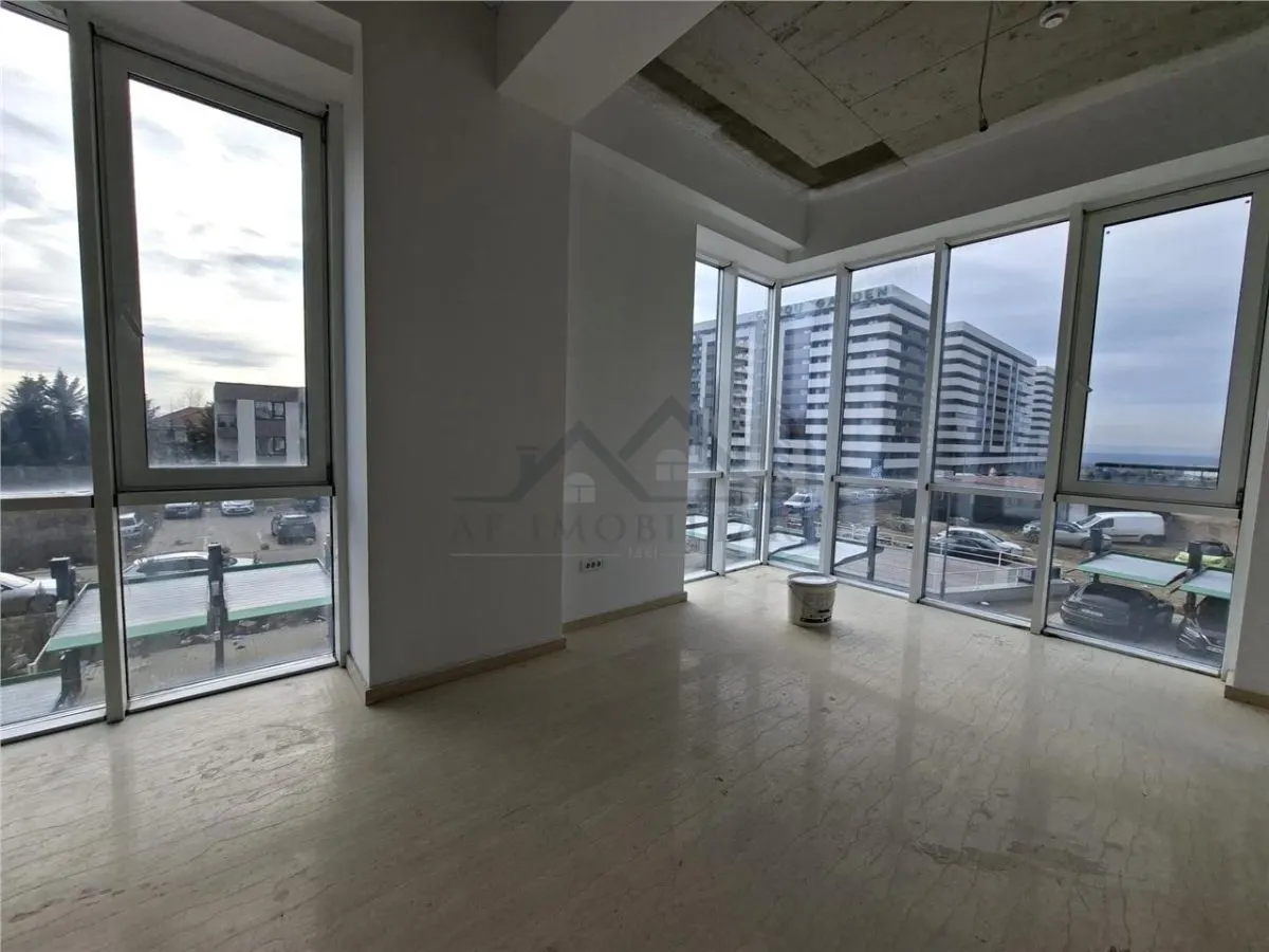 Location - Copou - Espace Commercial 108 m² Azimut - foto 5