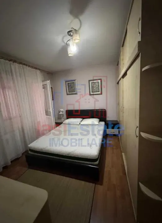 Appartement Trois Chambres à Podu Ros, Iași - foto 2