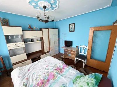 Appartement Deux Chambres avec Distribution Dégagée Près de l'Hôtel Roman - foto 4