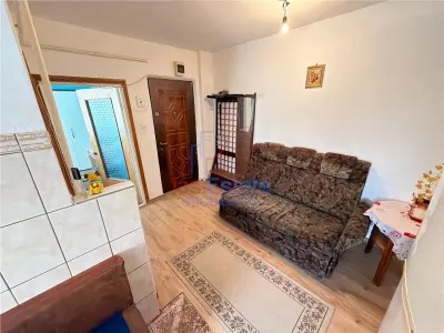 Appartement Deux Chambres avec Distribution Dégagée Près de l'Hôtel Roman - foto 7