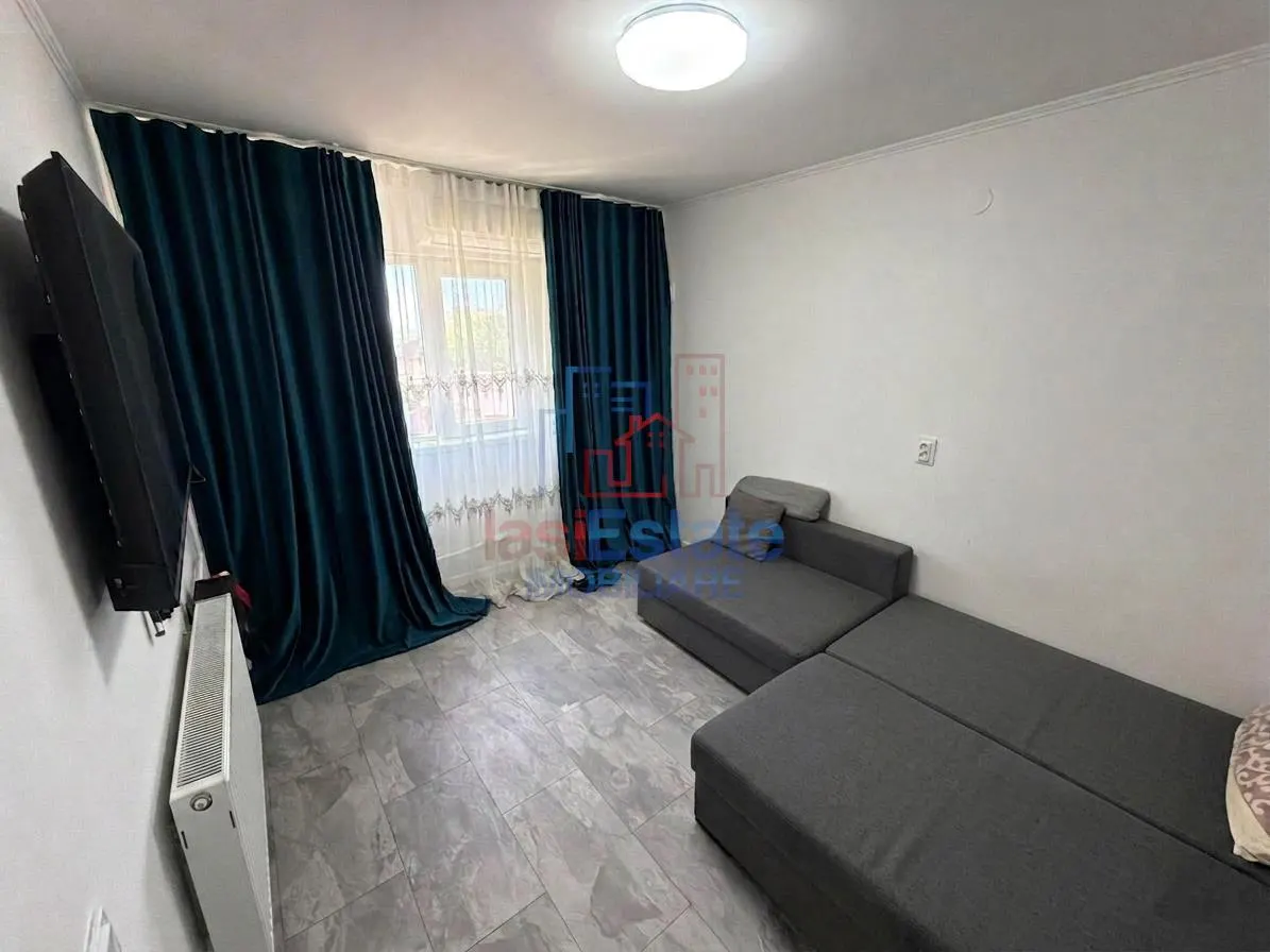 Maison 3 Chambres avec Terrain à Miroslava, Notariat Iulia Pădurarului - foto 4