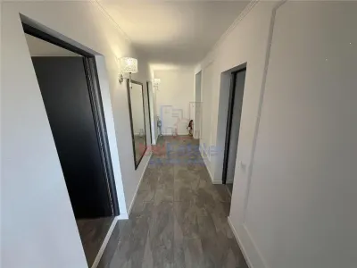 Maison 3 Chambres avec Terrain à Miroslava, Notariat Iulia Pădurarului - foto 8