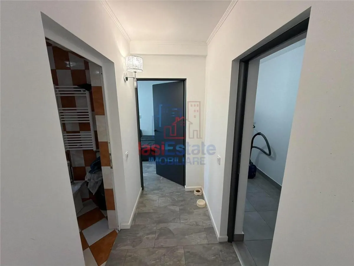 Maison 3 Chambres avec Terrain à Miroslava, Notariat Iulia Pădurarului - foto 10