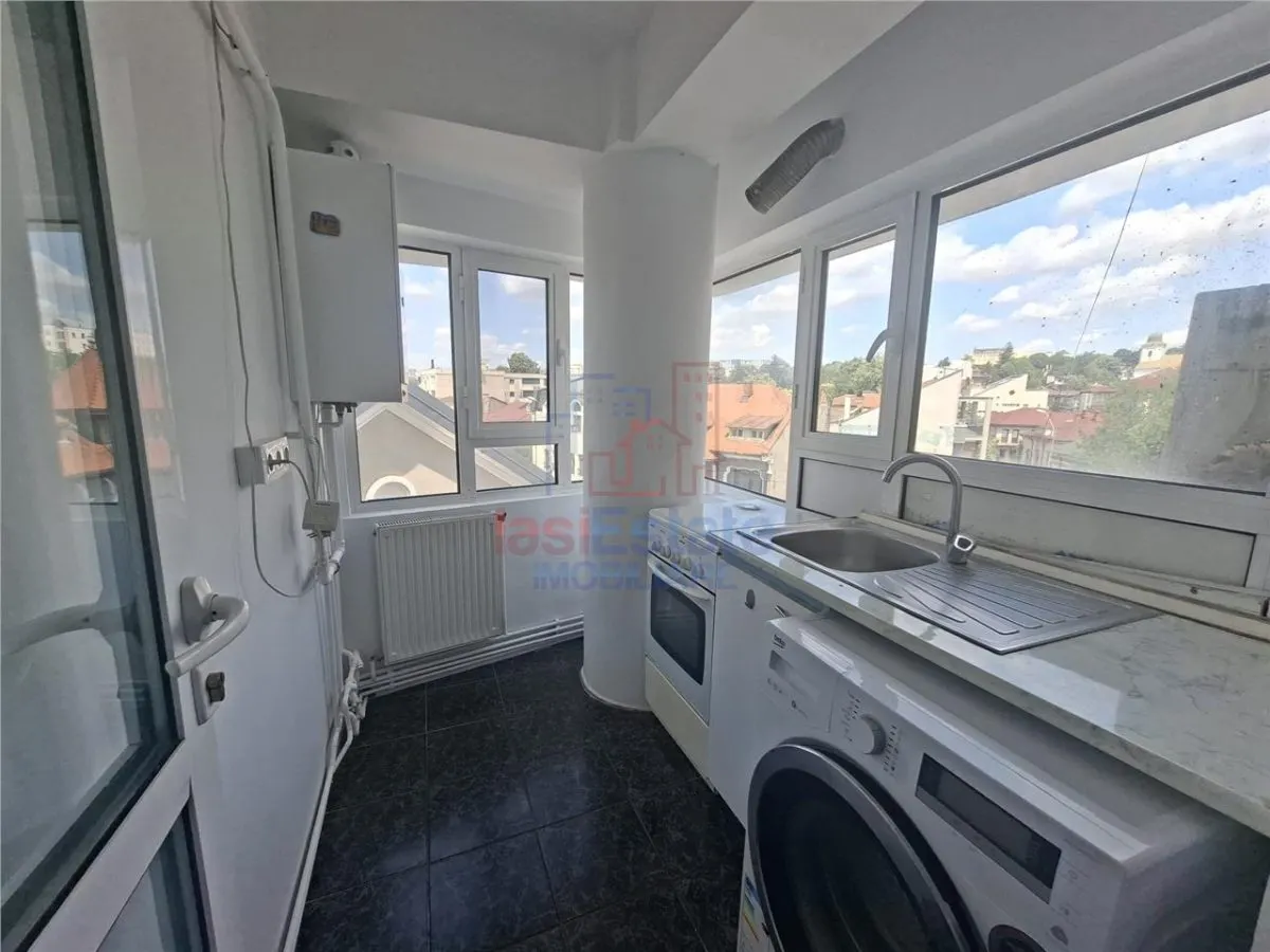 Appartement 3 Pièces, Centre - Près de l'Hôpital Sfântul Spiridon - foto 11
