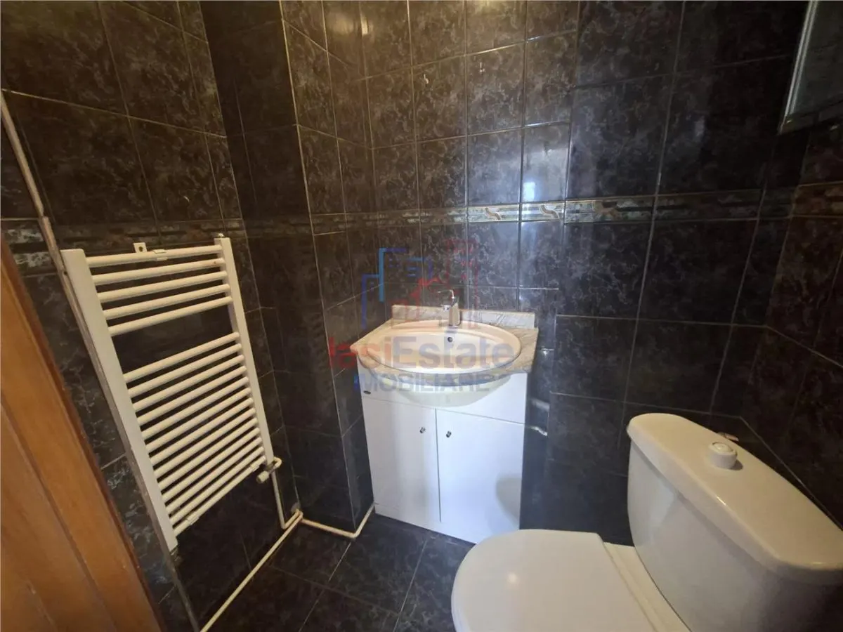 Appartement 3 Pièces, Centre - Près de l'Hôpital Sfântul Spiridon - foto 9
