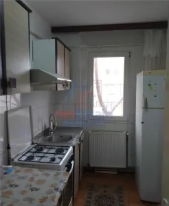 Appartement Deux Pièces Podu Ros – Lycée Emil Racovita - foto 5