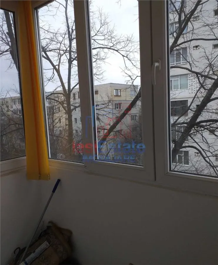 Appartement Deux Pièces Podu Ros – Lycée Emil Racovita - foto 7