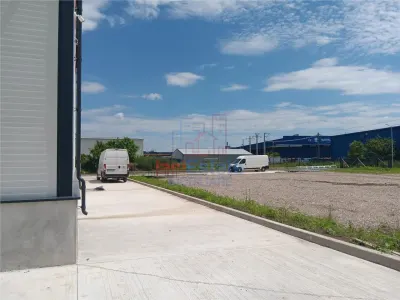 Oficina 108 m² con Terreno 866 m², Dos Accesos, Frente a Metro - foto 12