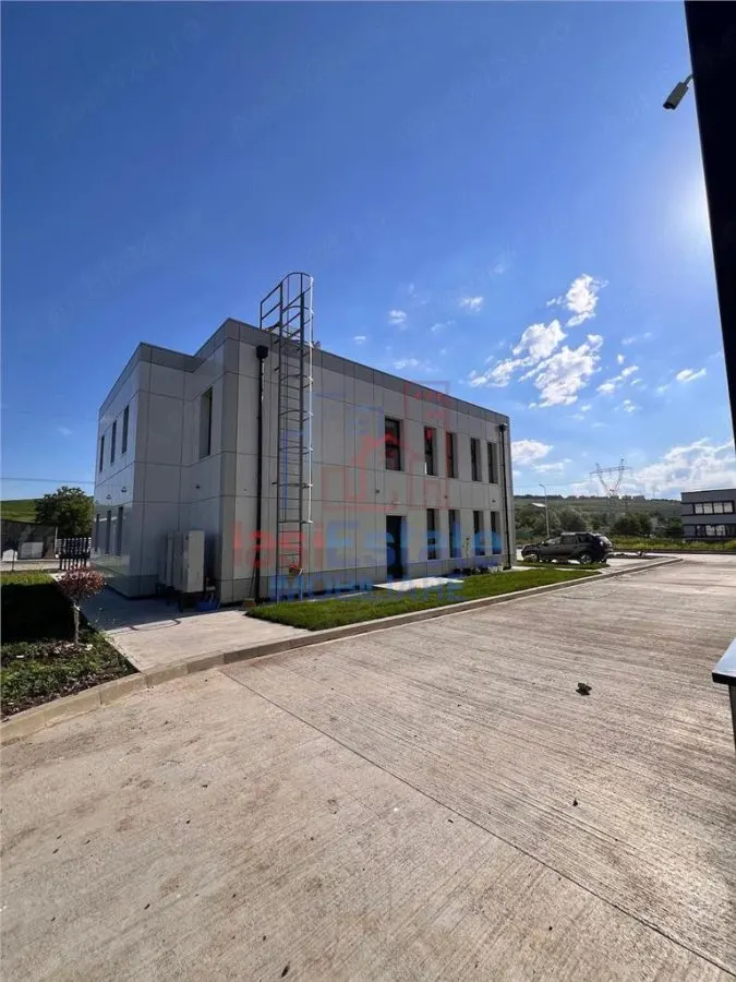 Oficina 108 m² con Terreno 866 m², Dos Accesos, Frente a Metro - foto 7