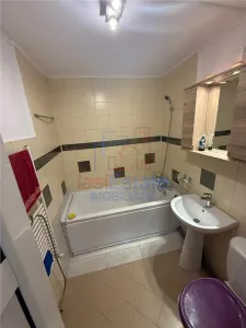 Appartement Trois Pièces avec Distribution Séparée, Secteur Frumoasa - foto 6