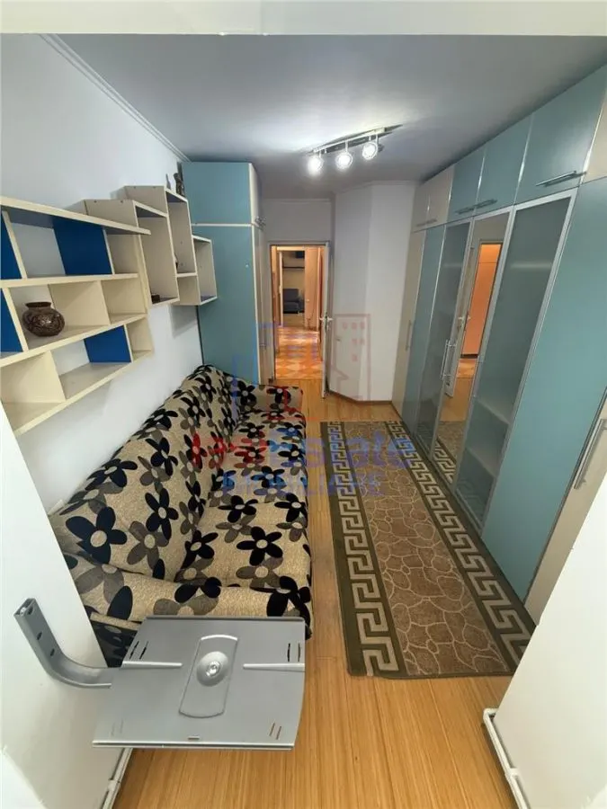 Appartement Trois Pièces avec Distribution Séparée, Secteur Frumoasa - foto 10
