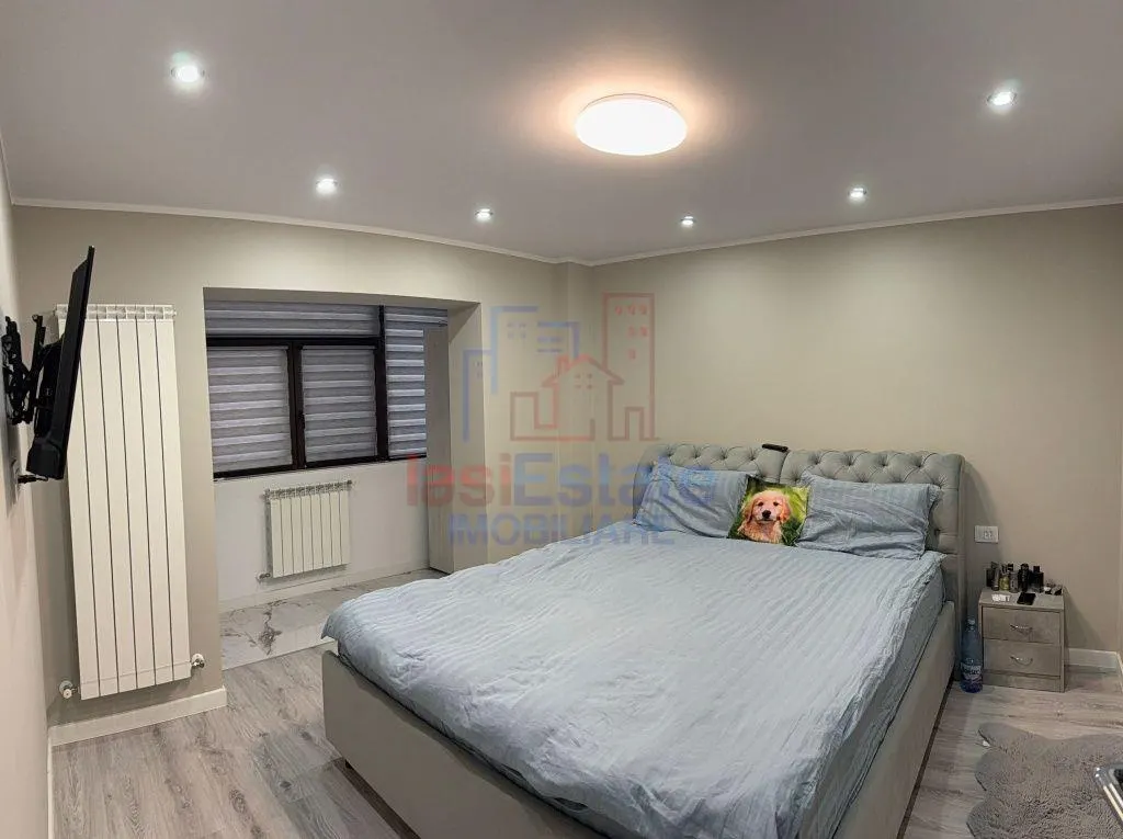 Appartement Trois Chambres, Frumoasa, Iași - foto 1