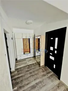 Spacieux Appartement 3 Chambres à Vendre dans le Complexe Iris, Valea Lupului - foto 11