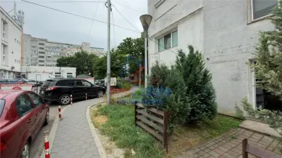 Local Commercial à Louer à Podu Ros, Iași - foto 9