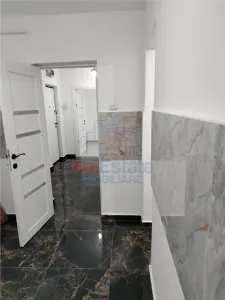Appartement de Trois Chambres, Quartier Tatarasi - foto 5