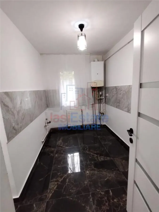 Appartement de Trois Chambres, Quartier Tatarasi - foto 6