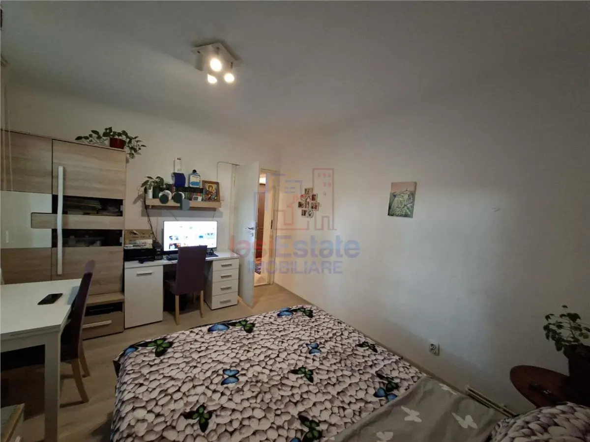 Appartement Deux Chambres, Alexandru cel Bun – Zone Calme, Accès Facile, 36 m² - foto 2