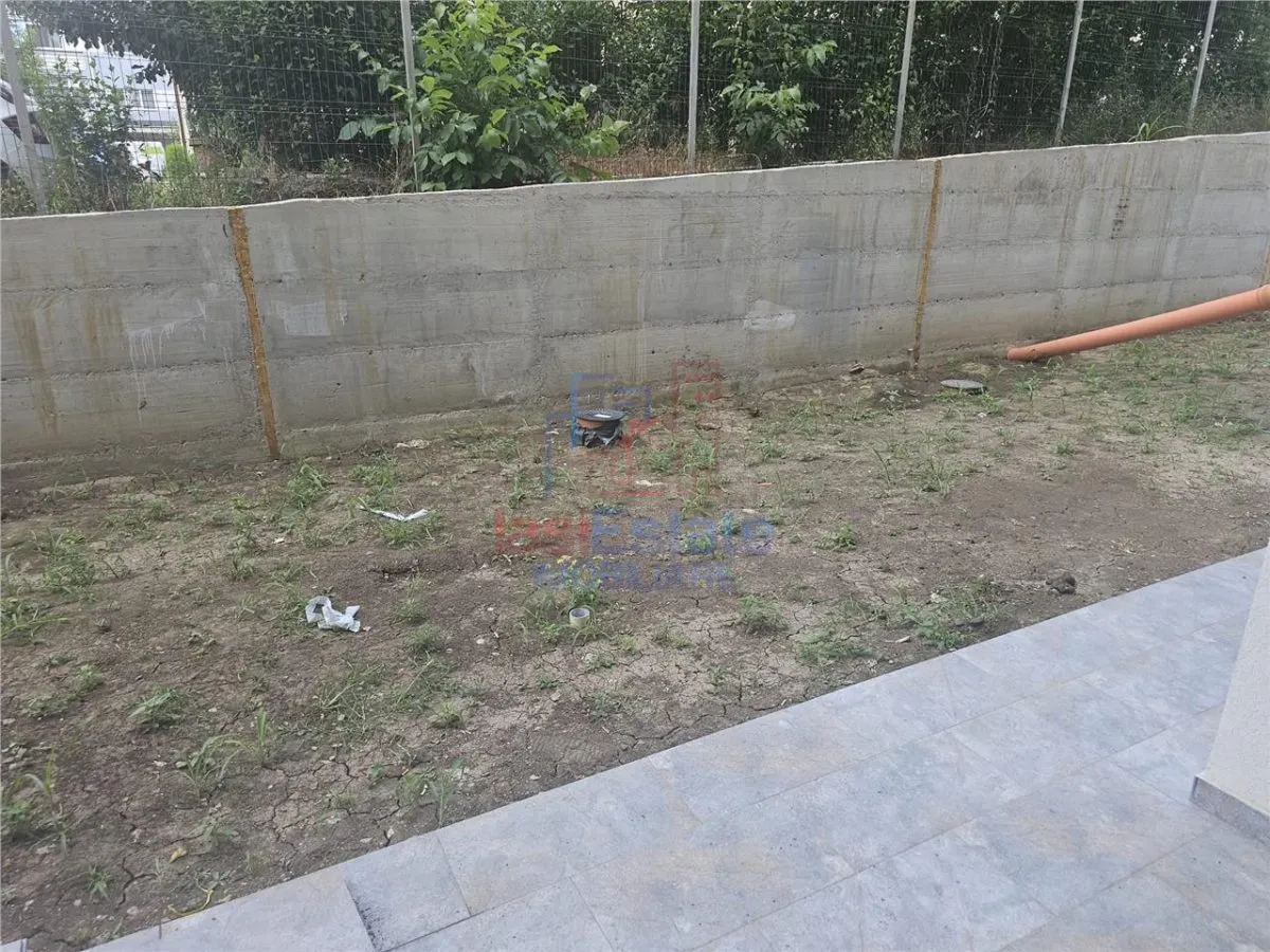 Apartment with 2 bedrooms for sale 51 sqm in Valea Lupului - foto 5