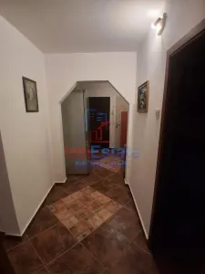 Spacieux Appartement 4 Pièces avec Distribution Séparée, Rez-de-Chaussée - Galata - foto 3