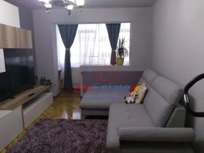 ميرسيا تشل باترين – شقة بثلاث غرف نوم - Iasi