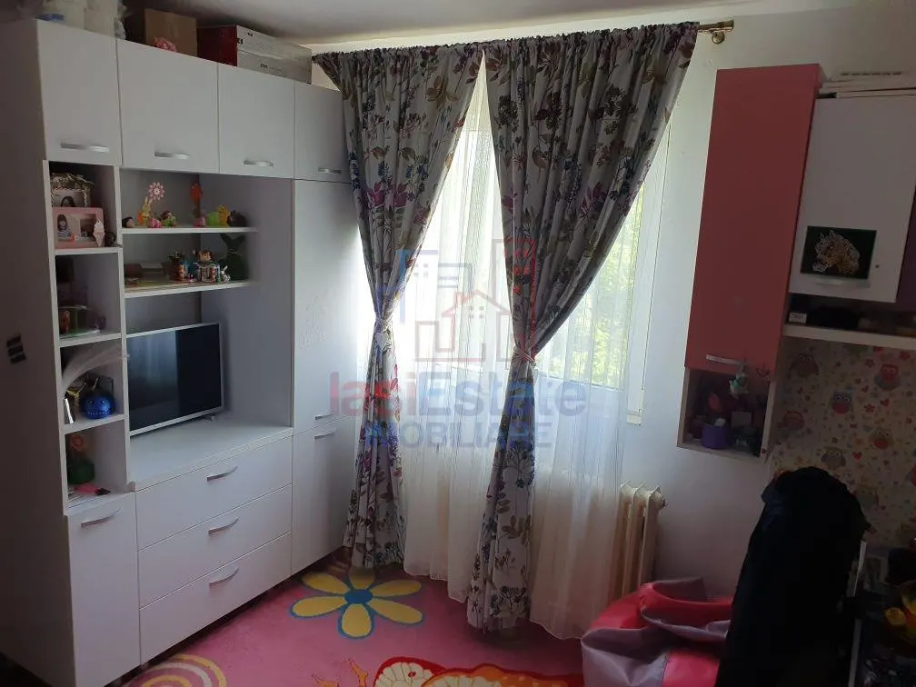 Mircea cel Bătrân – Appartement Trois Chambres - foto 4
