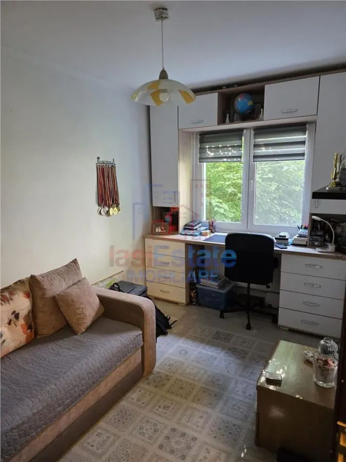 Appartement Trois Pièces, Rez-de-Chaussée, Meublé et Équipé – Podu Roș - foto 3