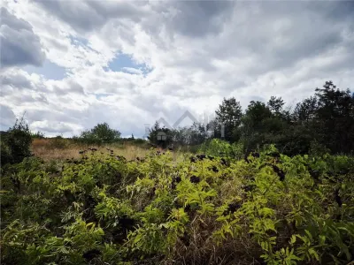 Teren pentru casa cu vedere frumoasa - foto 3