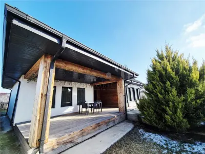 Individual House for Sale in Miroslava, Family Market Area - foto 18