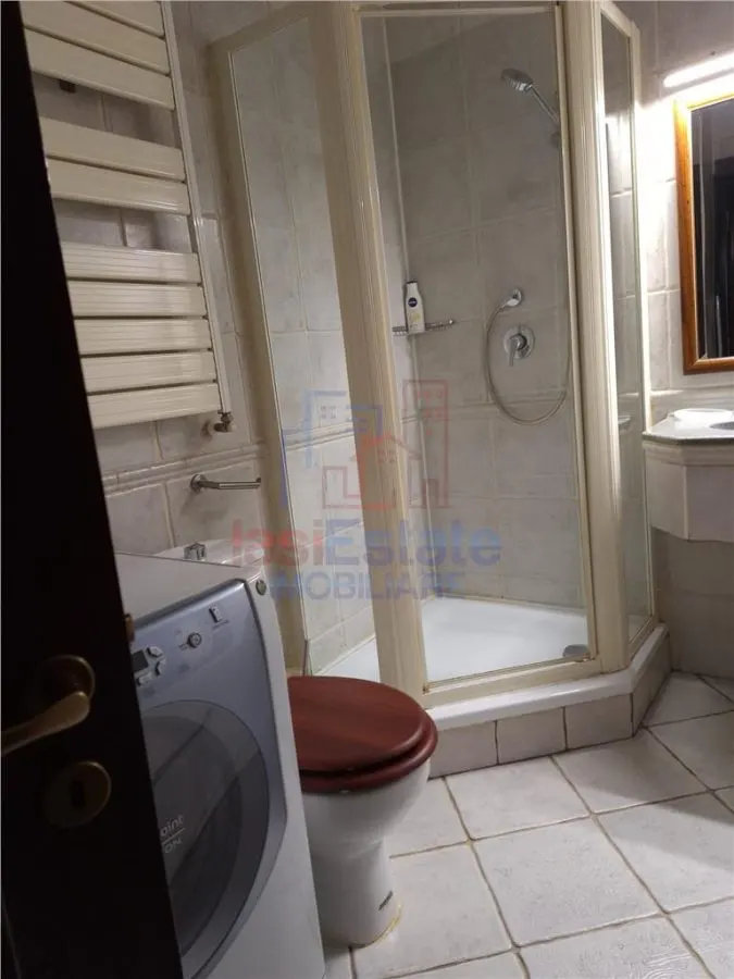 Apartamento de 3 Dormitorios Targu Cucu – Tribunal - foto 16