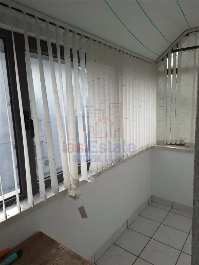 Apartamento de 3 Dormitorios Targu Cucu – Tribunal - foto 9