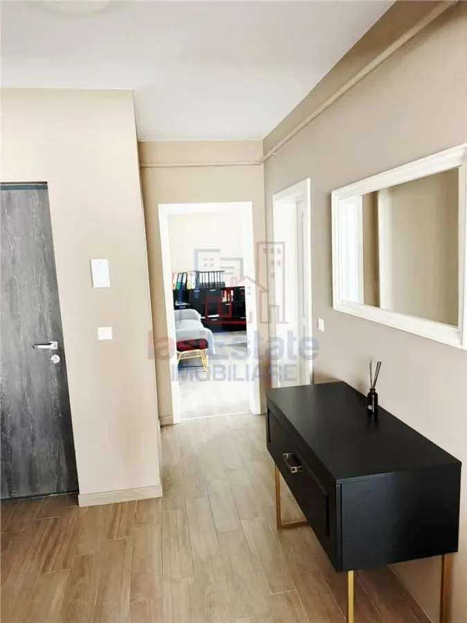 Spacieux Appartement de 2 Chambres à Vendre à Bucsinescu - foto 4