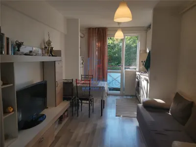 Appartement 2 Pièces Podu Ros – Piata Nicolina - foto 2