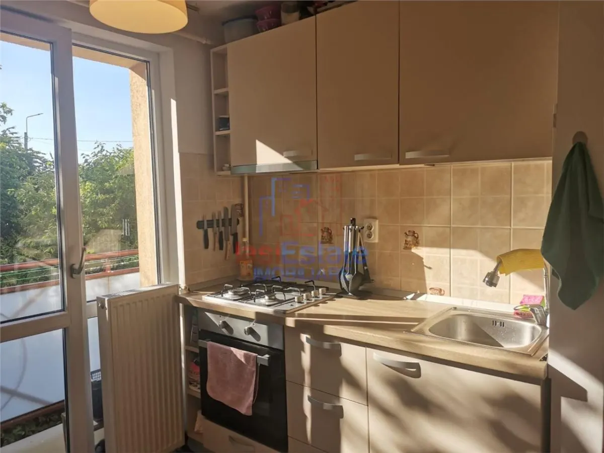 Appartement 2 Pièces Podu Ros – Piata Nicolina - foto 13