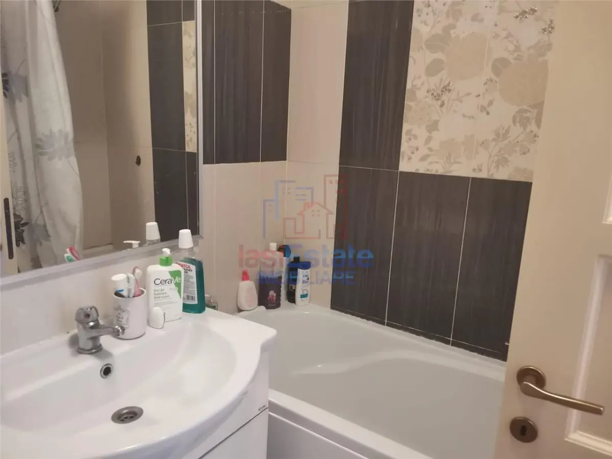 Appartement 2 Pièces Podu Ros – Piata Nicolina - foto 10