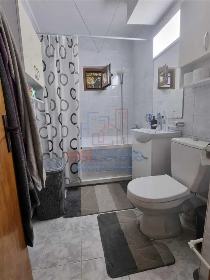 Appartement Quatre Chambres, Quartier Nicolina - foto 8