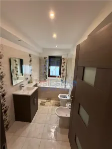 Villa Premium avec Piscine – Lunca Cetatuii, Iași - foto 7
