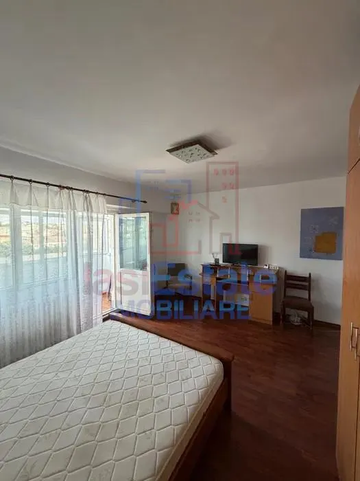 Appartement Une Chambre, Alexandru cel Bun - foto 1