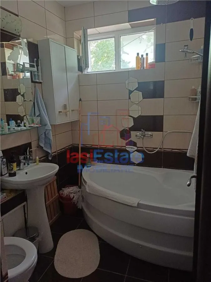 Appartement 3 Chambres à Vendre | 1er Étage | Podu Roşu – Şeşatura - foto 4