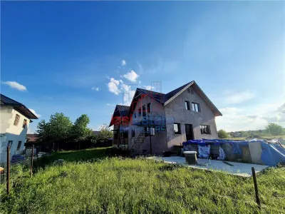 Maison Duplex à Vendre avec Vue Splendide - Iasi