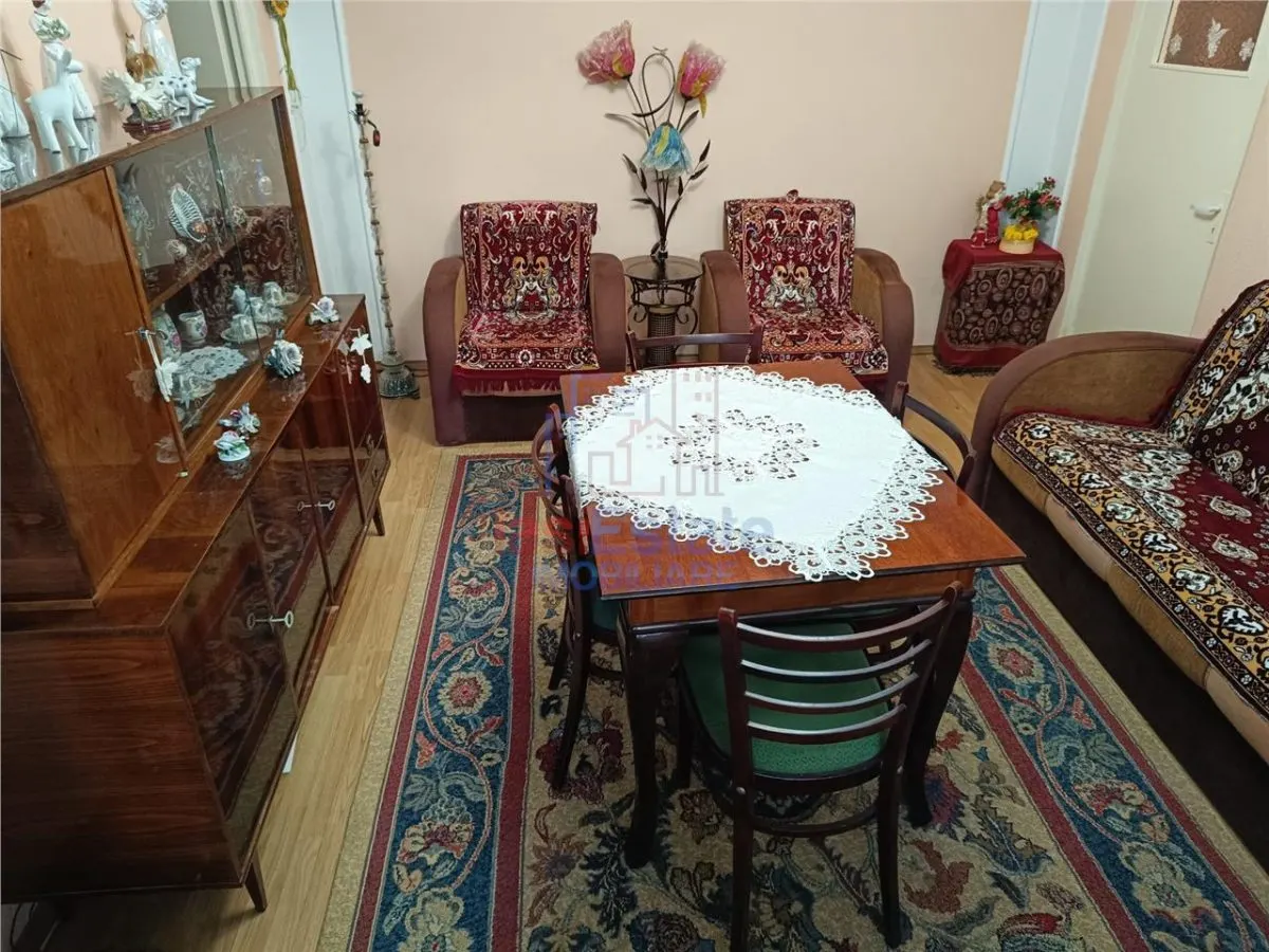 Appartement 3 Pièces à Vendre à Zimbru – Opportunité de Rénovation - foto 4