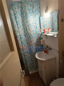 Appartement 3 Pièces à Vendre à Zimbru – Opportunité de Rénovation - foto 9