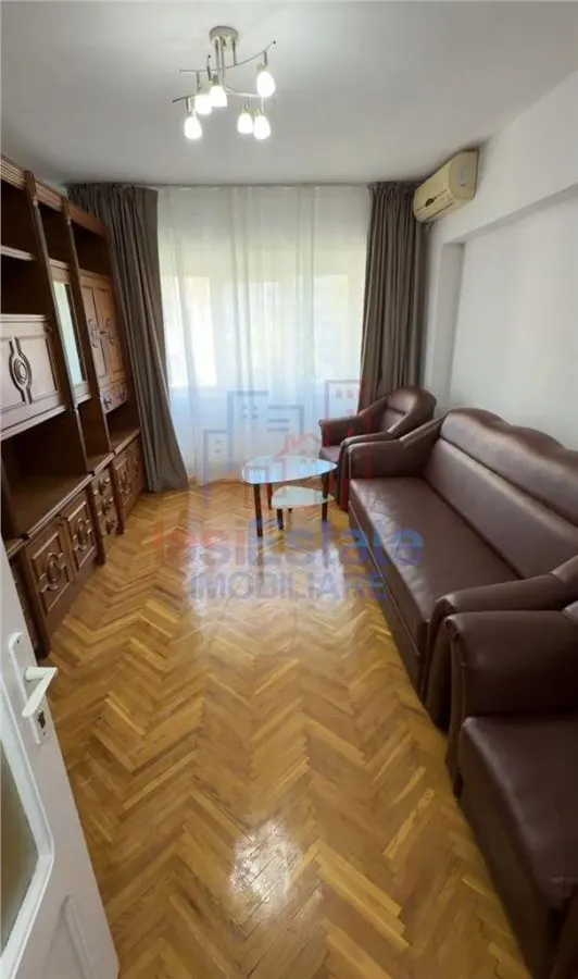 Appartement 3 Chambres, 77 m², CUG – Garage et 2 Places de Parking - foto 1