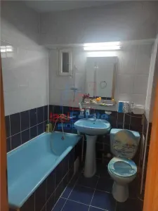 Appartement 3 Pièces, 69 m², Distribution Dégagée, 2e Étage – Păcurari - foto 6