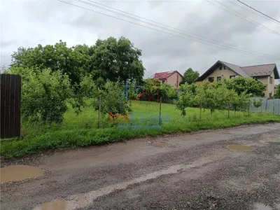 Valea Ursului Terrain 600m², Tous Réseaux à 50m de la Route Principale - foto 3