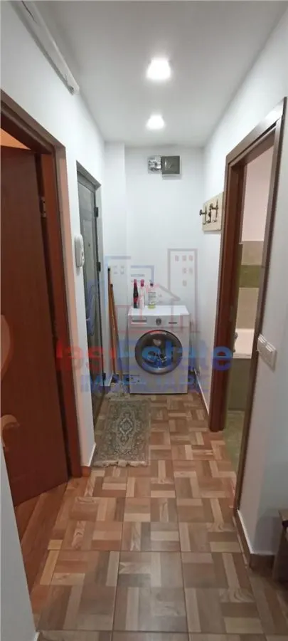 Appartement 1 Chambre à Vendre à Podu de Fier | 38 m² | 1er Étage - foto 5