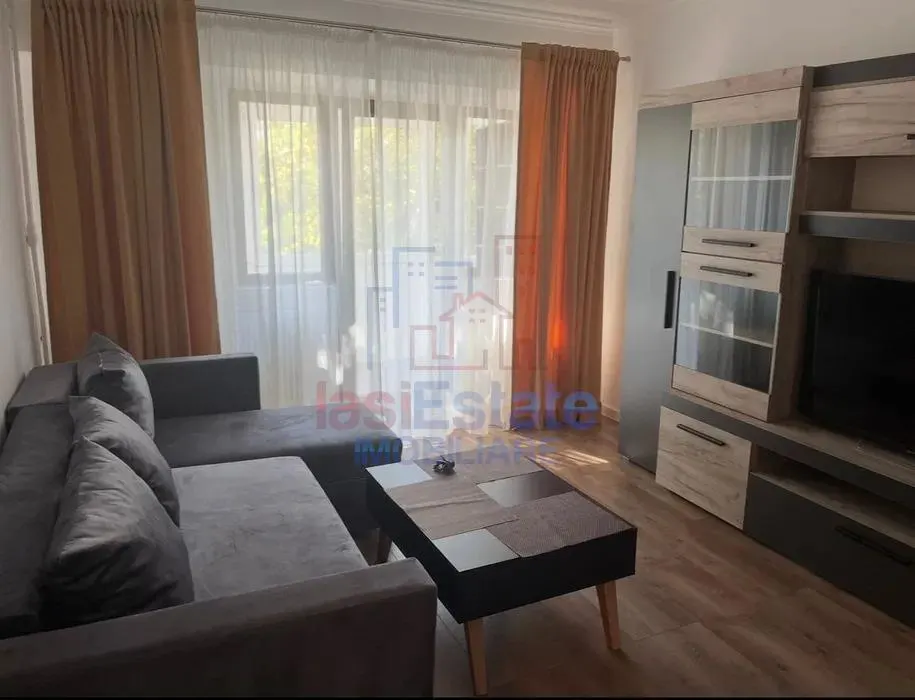 Apartamento de 3 Dormitorios Podul de Fier - foto 3