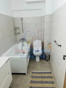 Apartamento de 3 Dormitorios Podul de Fier - foto 6
